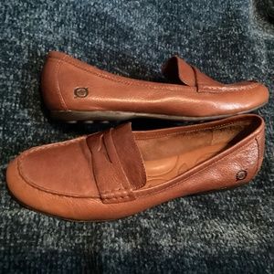 Born Leather Driving Penny Loafer Dinah Size 8 Tan Cognac Color